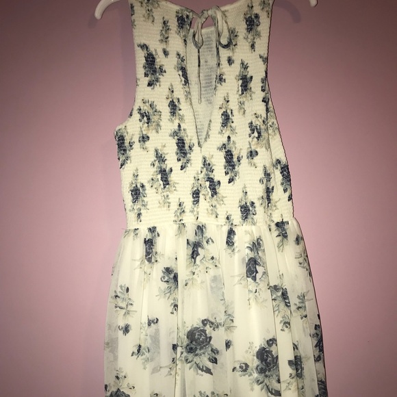 Floral dress - Picture 2 of 3